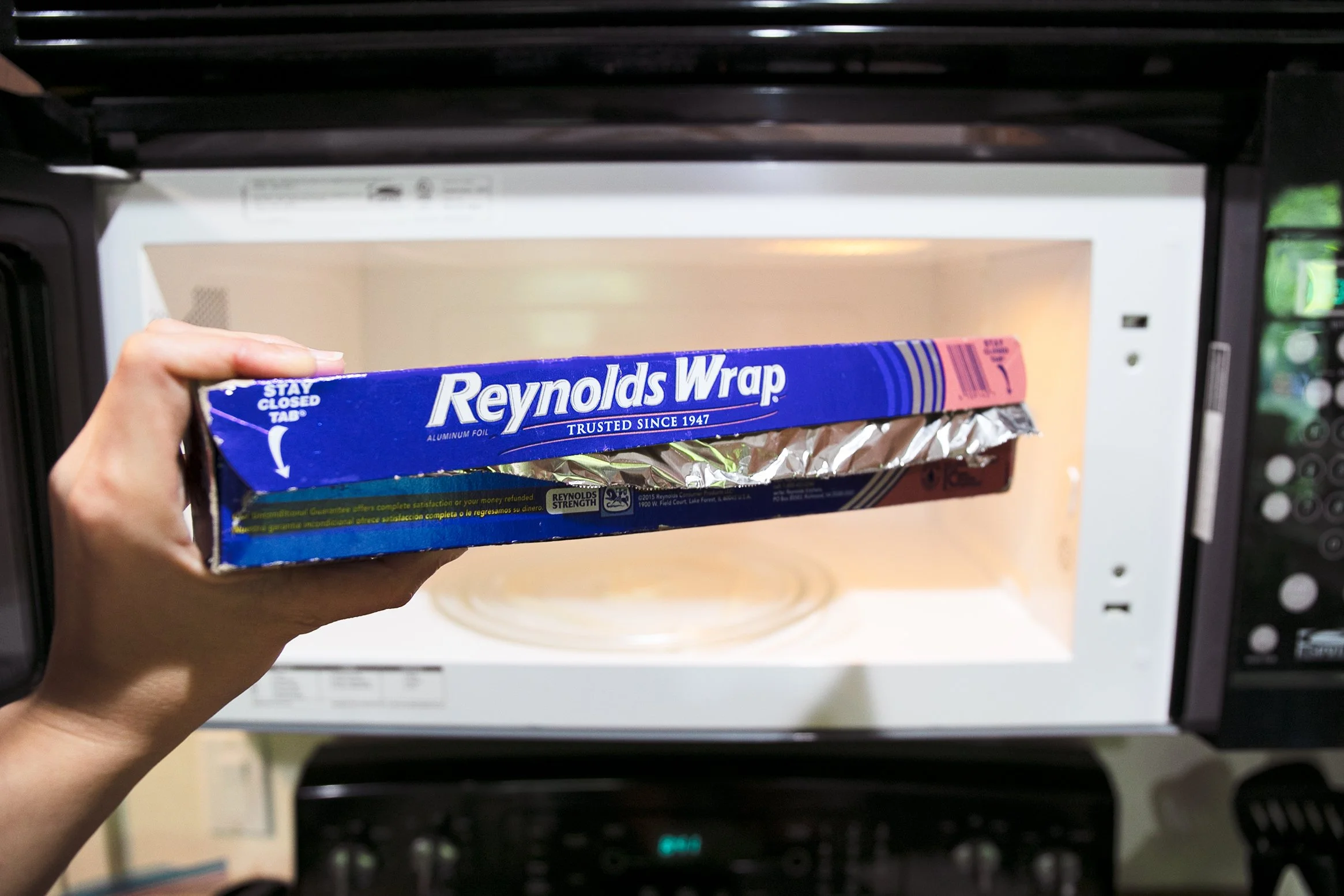 20220516-AluminumFoil-AD-1855-v4.jpg