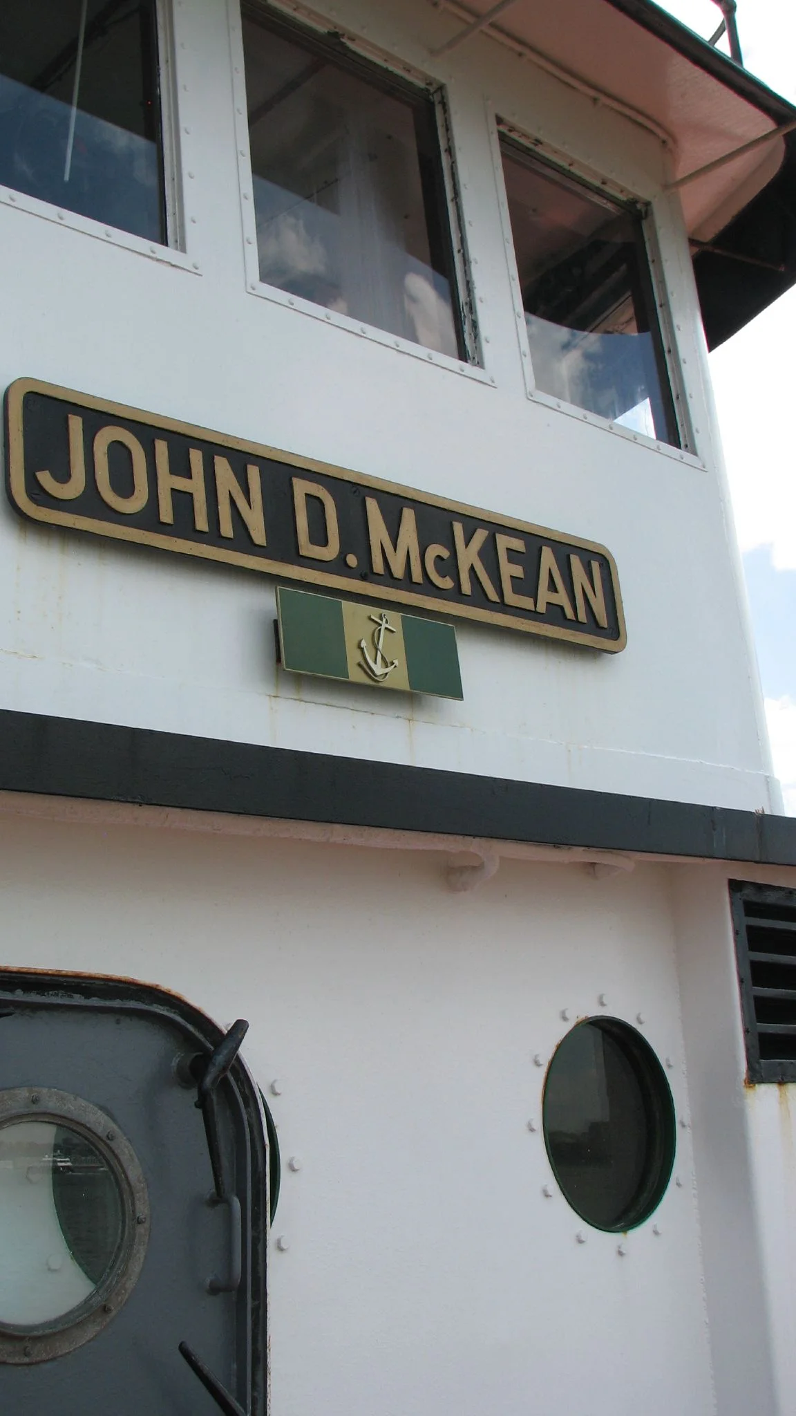 fireboat-john-d-mckean_2657155560_o.jpg
