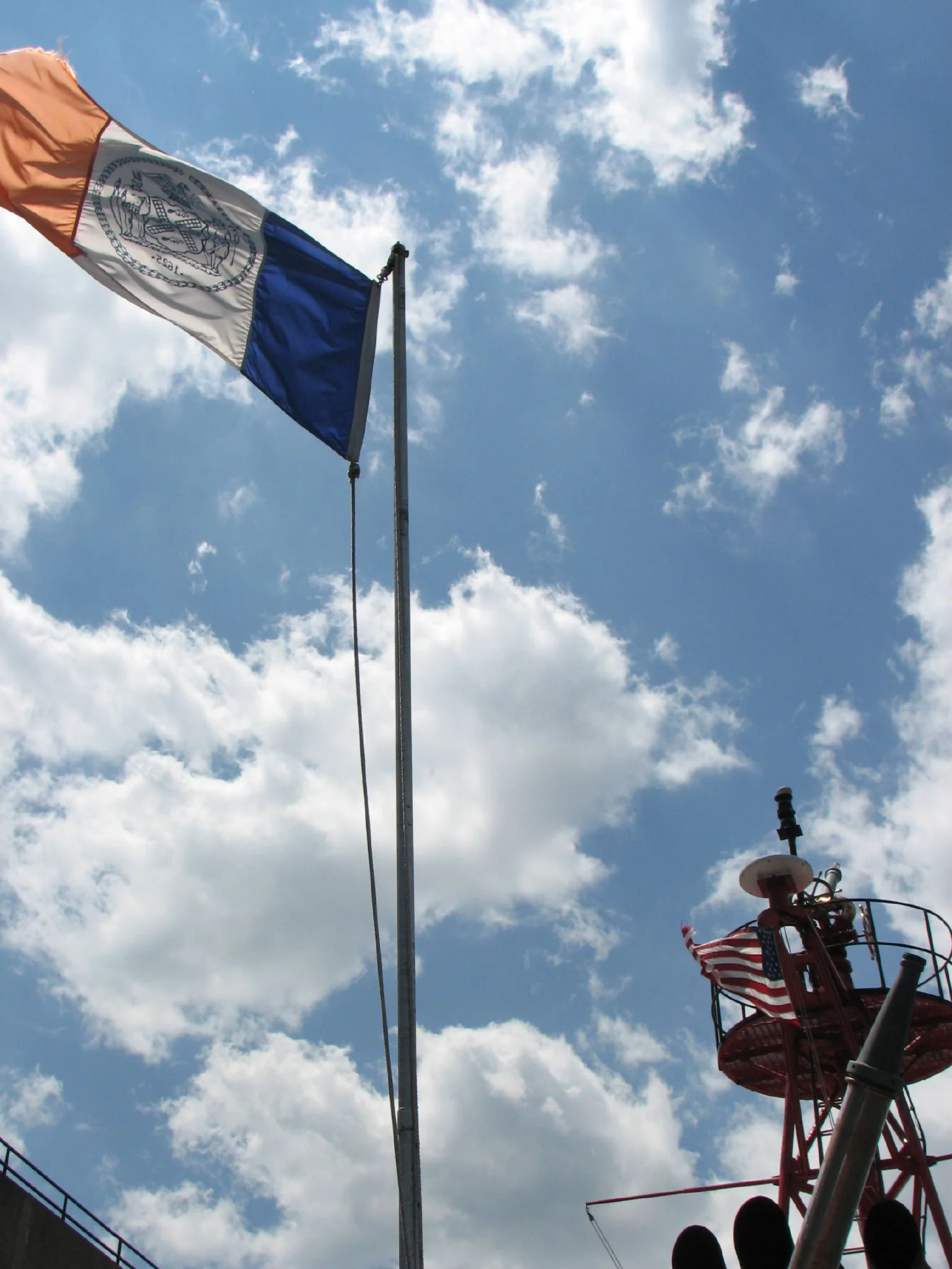 fireboat-john-d-mckean_2657154972_o.jpg