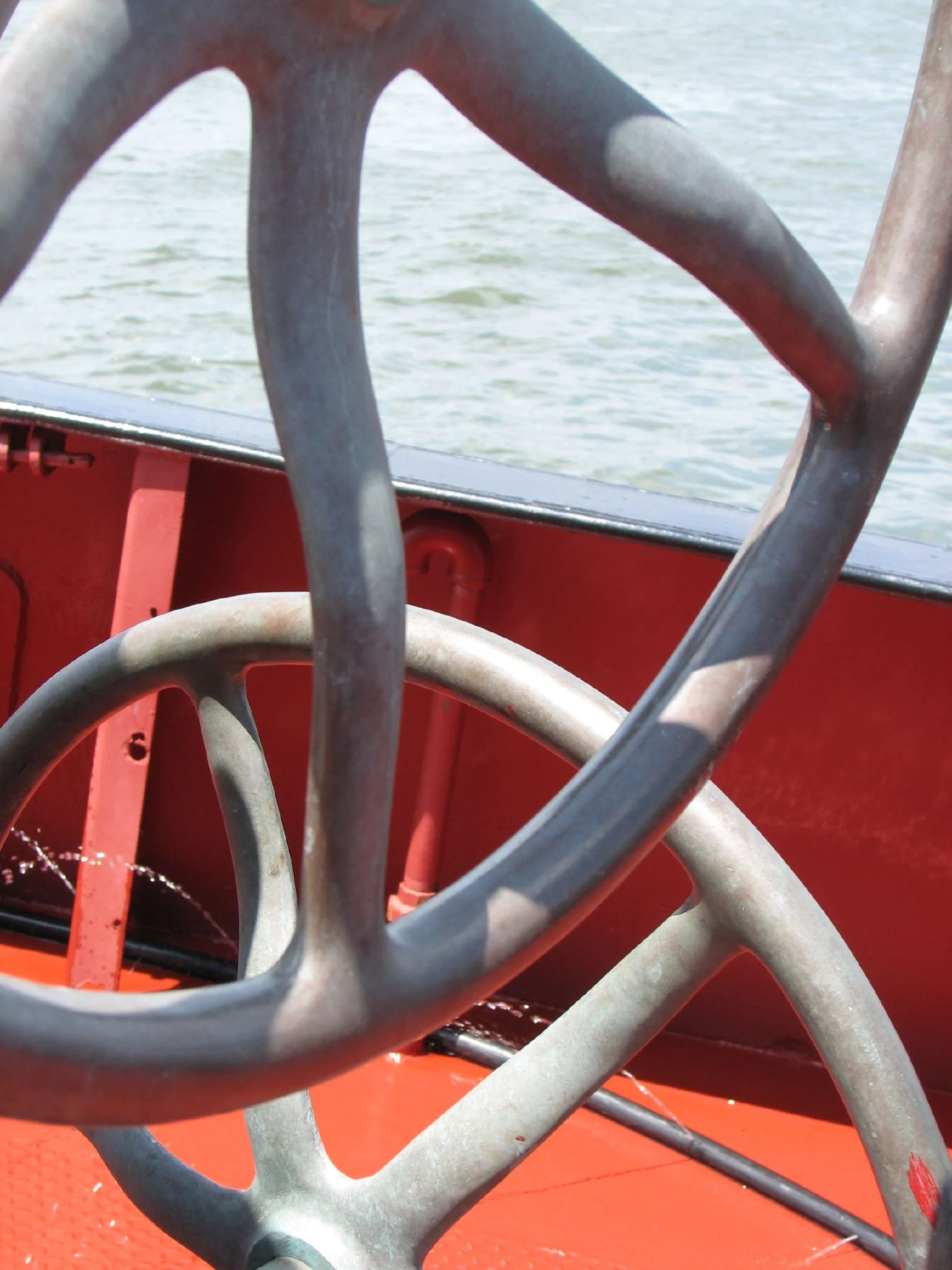 fireboat-john-d-mckean_2657154794_o.jpg