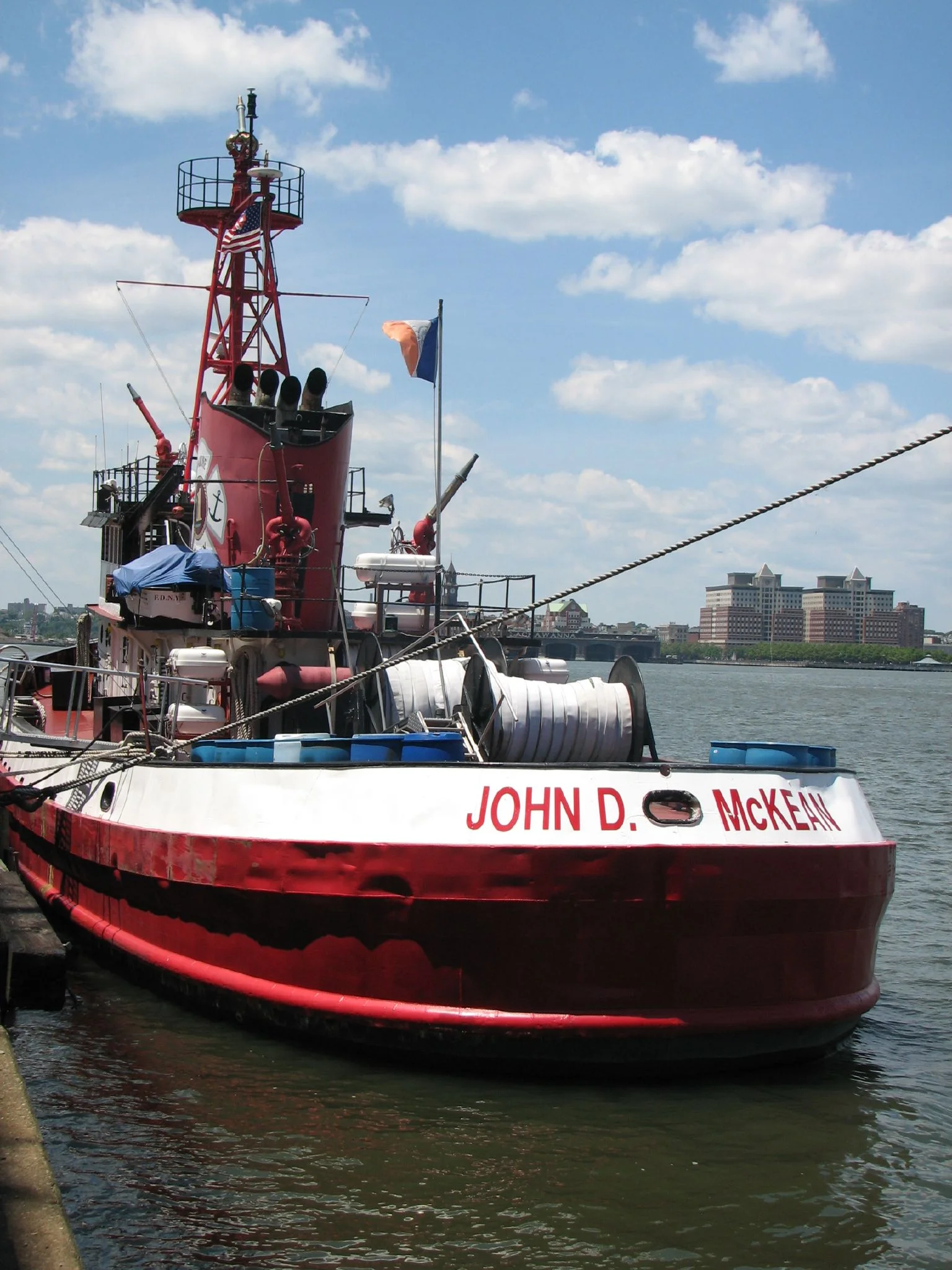 fireboat-john-d-mckean_2656317107_o.jpg
