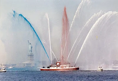B_fireboat_gallery_1_s.jpg