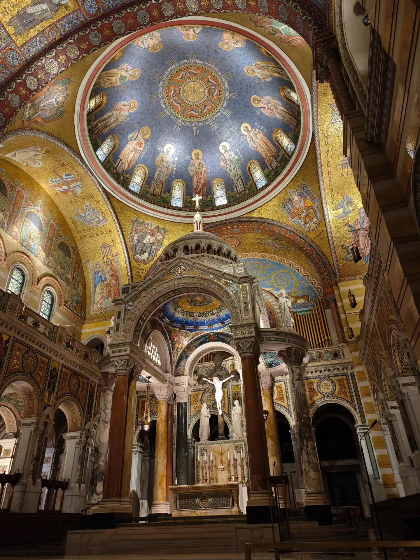 On the way home from Dallas, we enjoyed an inspiring break at the Basilica Cathedral of Saint Louis. It is the largest complex of mosaics in the Western hemisphere and was the largest in the world until St. Sava Temple in Belgrade was finished in 202