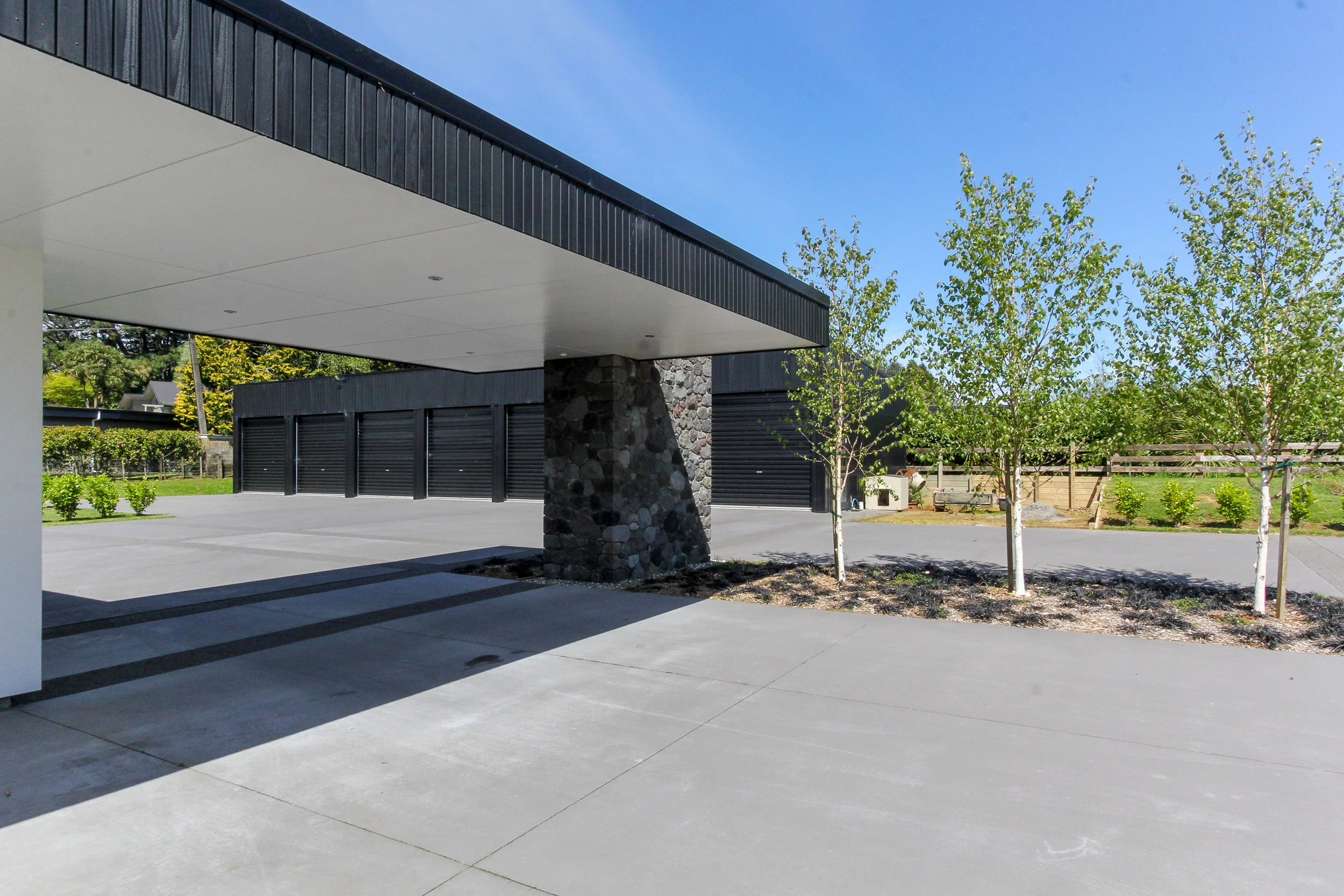 045_Open2view_ID381279-47b_Atkinson_Road.jpg
