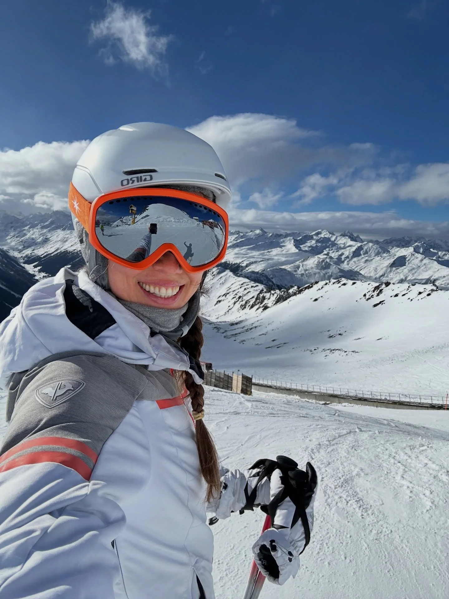 Starting 2026 back in Davos 🇨🇭 during the @worldeconomicforum &mdash;where global conversations shape what comes next.

This year&rsquo;s theme, &ldquo;A Spirit of Dialogue&rdquo;, resonates deeply with my work in longevity and human health, as we 