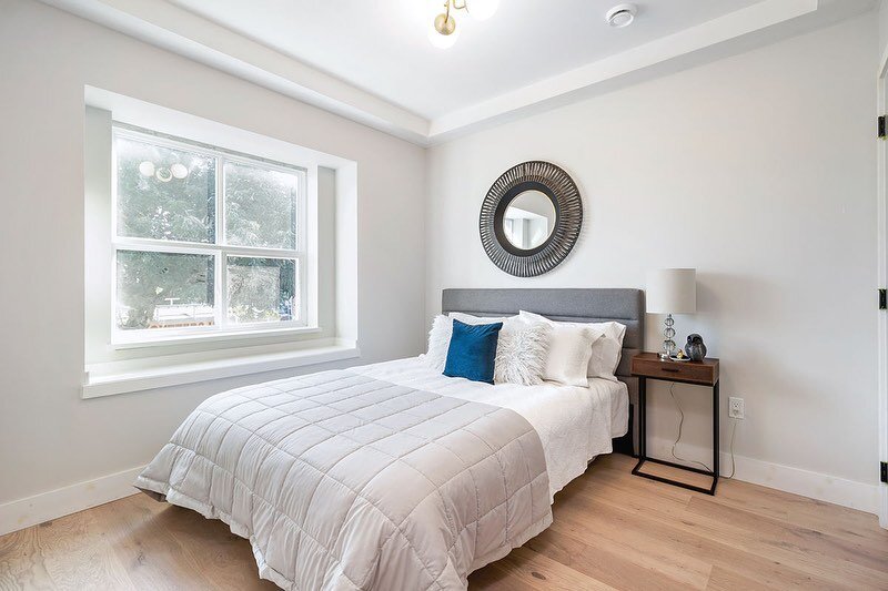 765 East 39th Avenue 1/2 Duplex 

Enjoy the commodity of the large master bedroom with a spacious closet . 
Swipe right ➡️ to see the stunning ensuite, the finishing touches and colour contrast adds up to this modern and elegant design.
Did we mentio