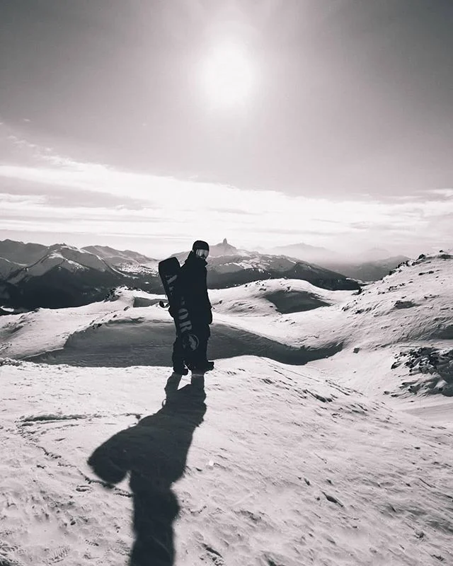 This was my 1st season snowboarding and the most fun season I've had so far. We had record snowfall and amazing pow days but that's not why it was fun.

The last two season I've spent it skiing since I got lessons and it was easier than my past attem
