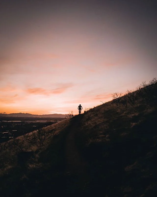 Incoming biker: I should've taken a photo of you coming around with the sunset to your back. It was primo!

Me: That's too bad, next time.

So when he rode off, I took a picture.

Me: Definitely primo!
Biker: 👍🔥
.
.
.
#teampixel #goatworthy #utahis