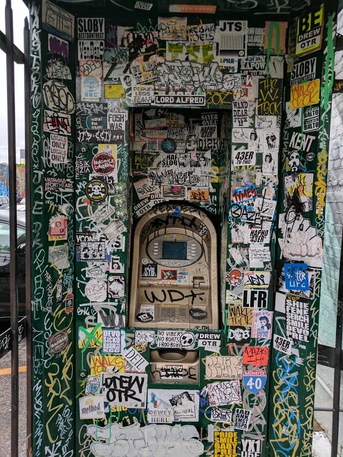 la-atm.jpg