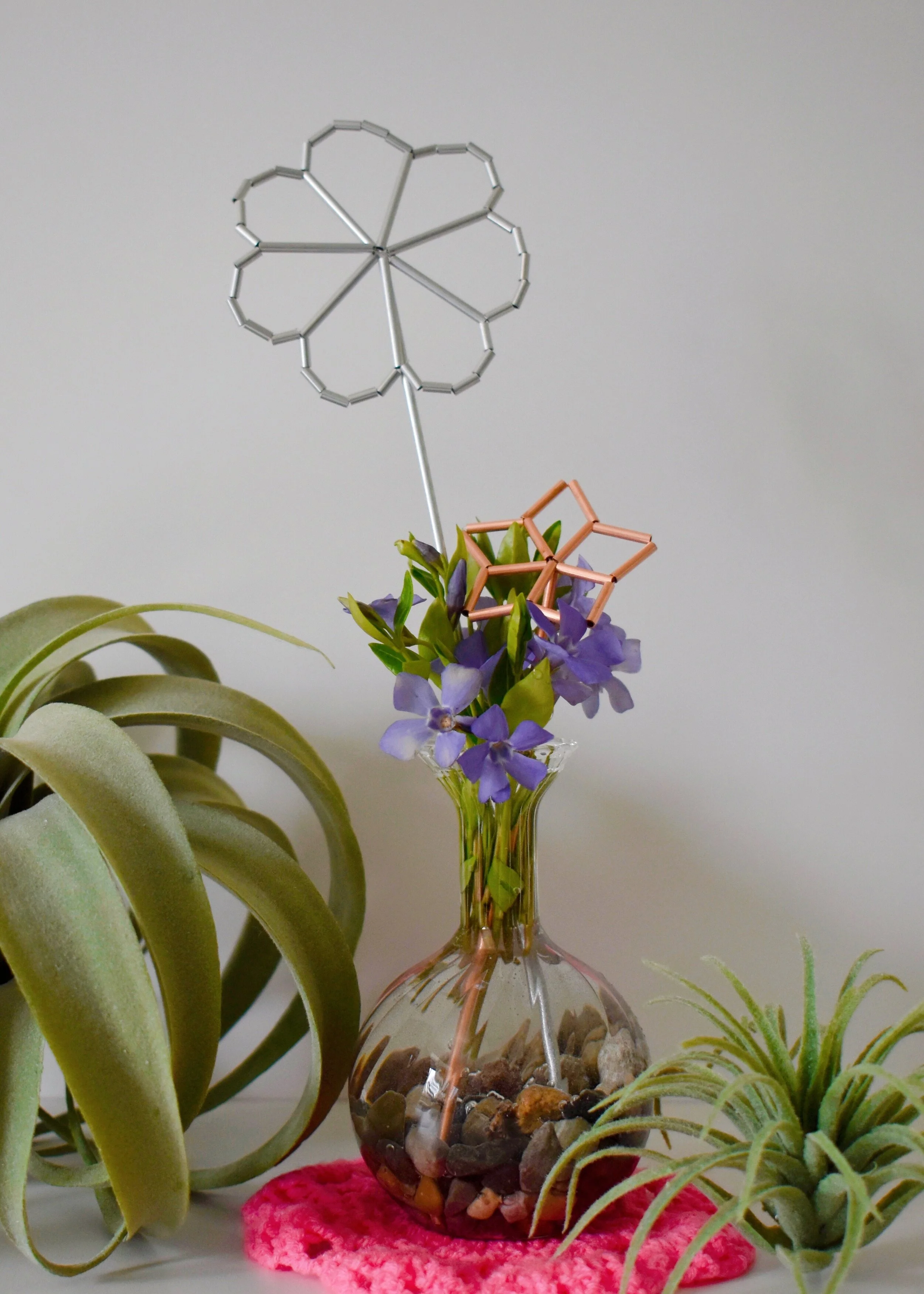 Duet Bouquet w/ bud vase and yarn doily
