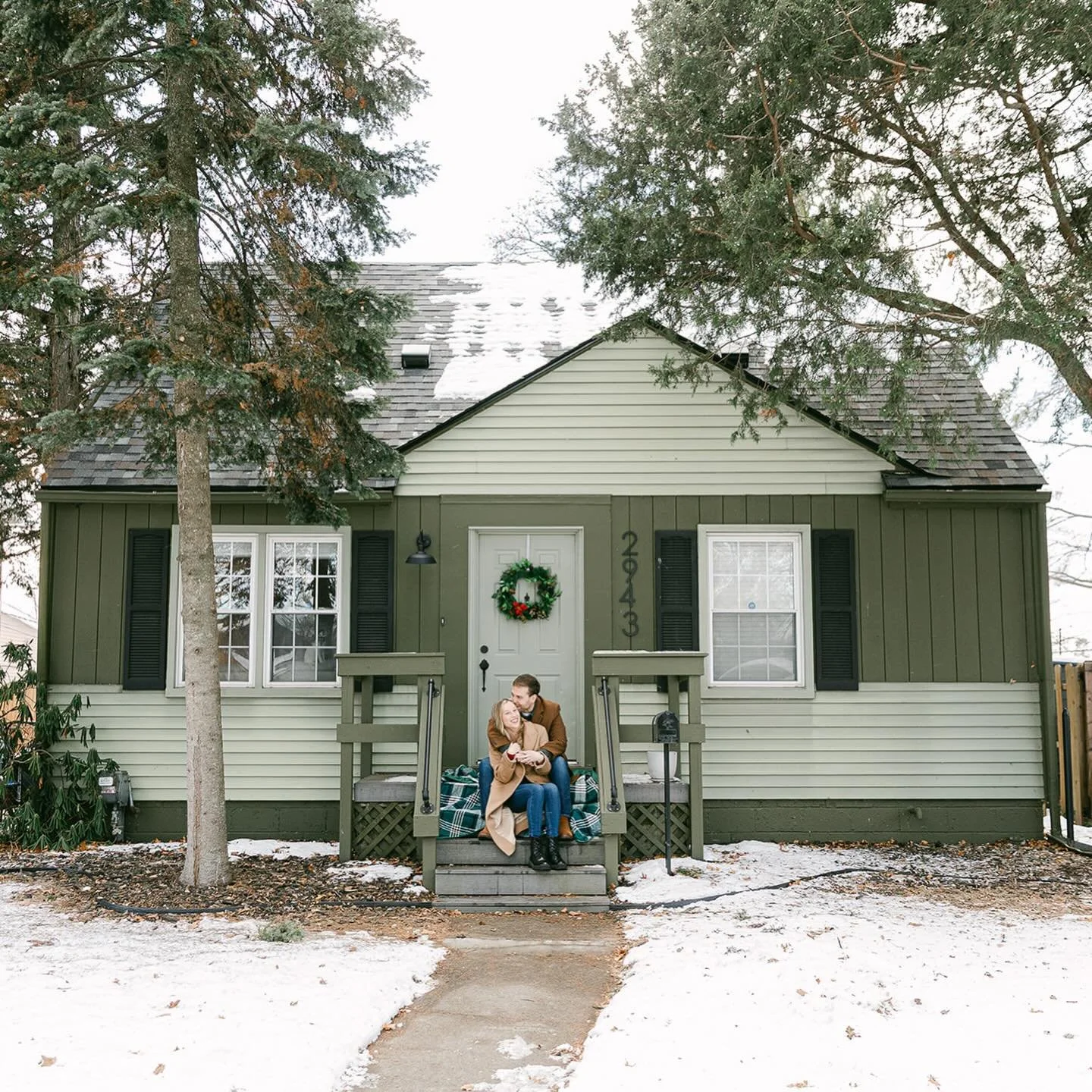 Wishing all of you a Merry Christmas!! May all your dreams come true this holiday season. 🎄🎄🎄
.
.
.
#michiganphotographer #detroitphotographer #winterphotoshoot #birminghamphotographer #stclairshoresphotographer