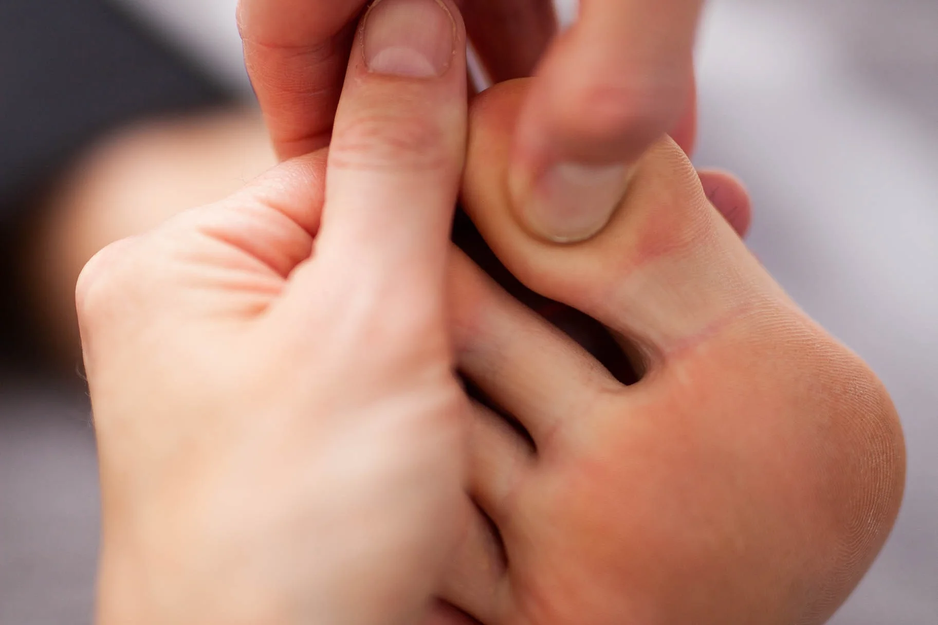 %C2%A9natashabidgood-lisa-massage-6796.jpg