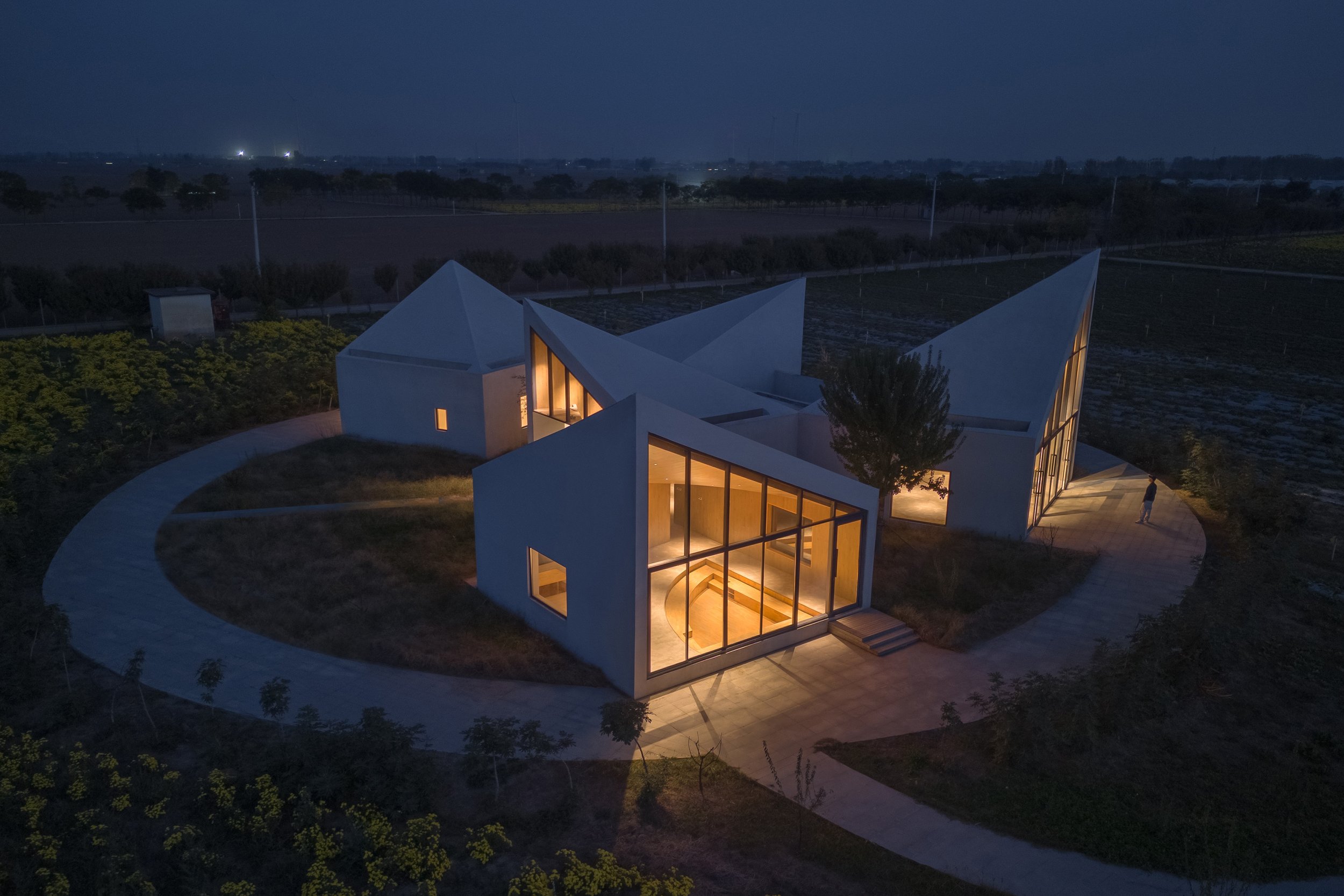 Library in Chrysanthemum Field @Zhang Chao (14).jpg