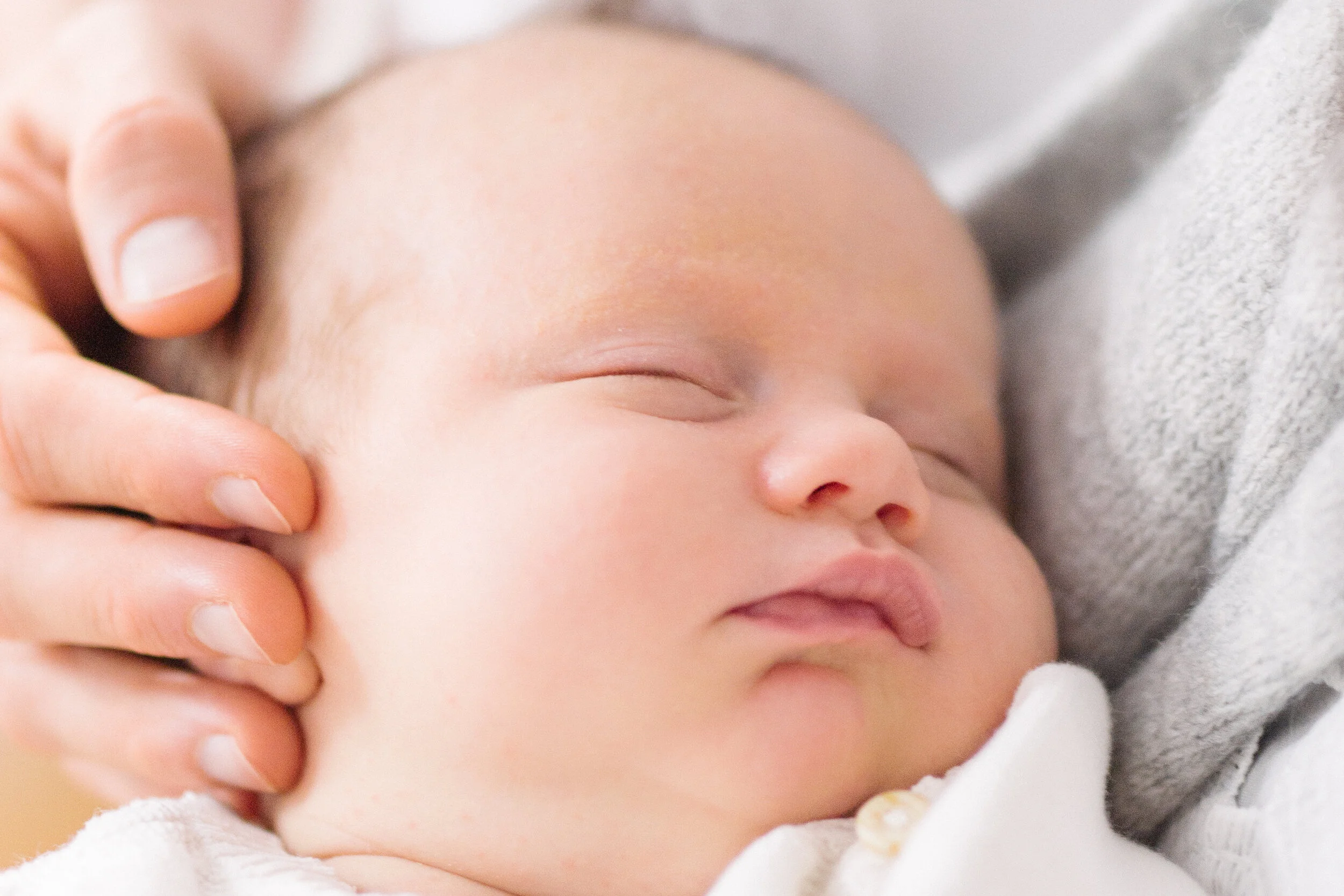 MelanieOssowski_NilsNewborn-18.jpg