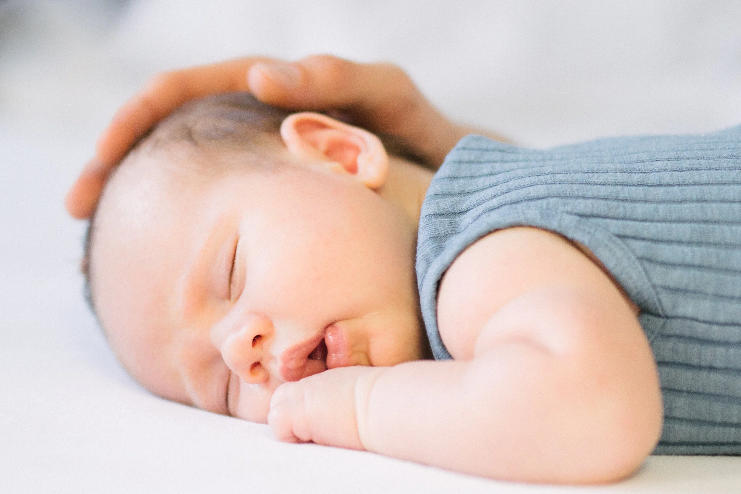 MelanieOssowski_NilsNewborn-92.jpg