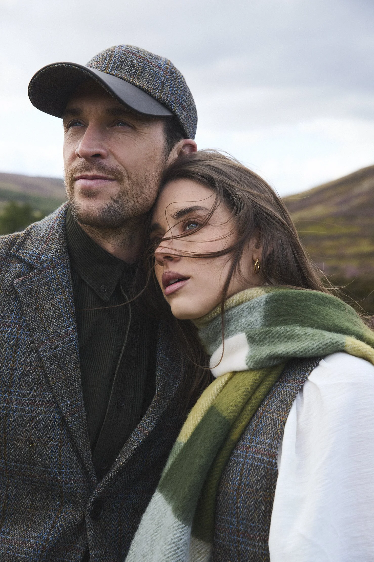 2025_08_05_LandsEnd_HarrisTweed_2506 RT.jpg