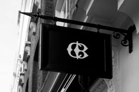 CONNOLLY, LONDON 4 Clifford Street London, W1S 2LG, England +44 (0)20 7952 6708 connollyengland.com