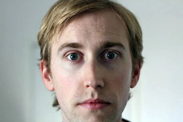 aaron_upclose - A G.jpg