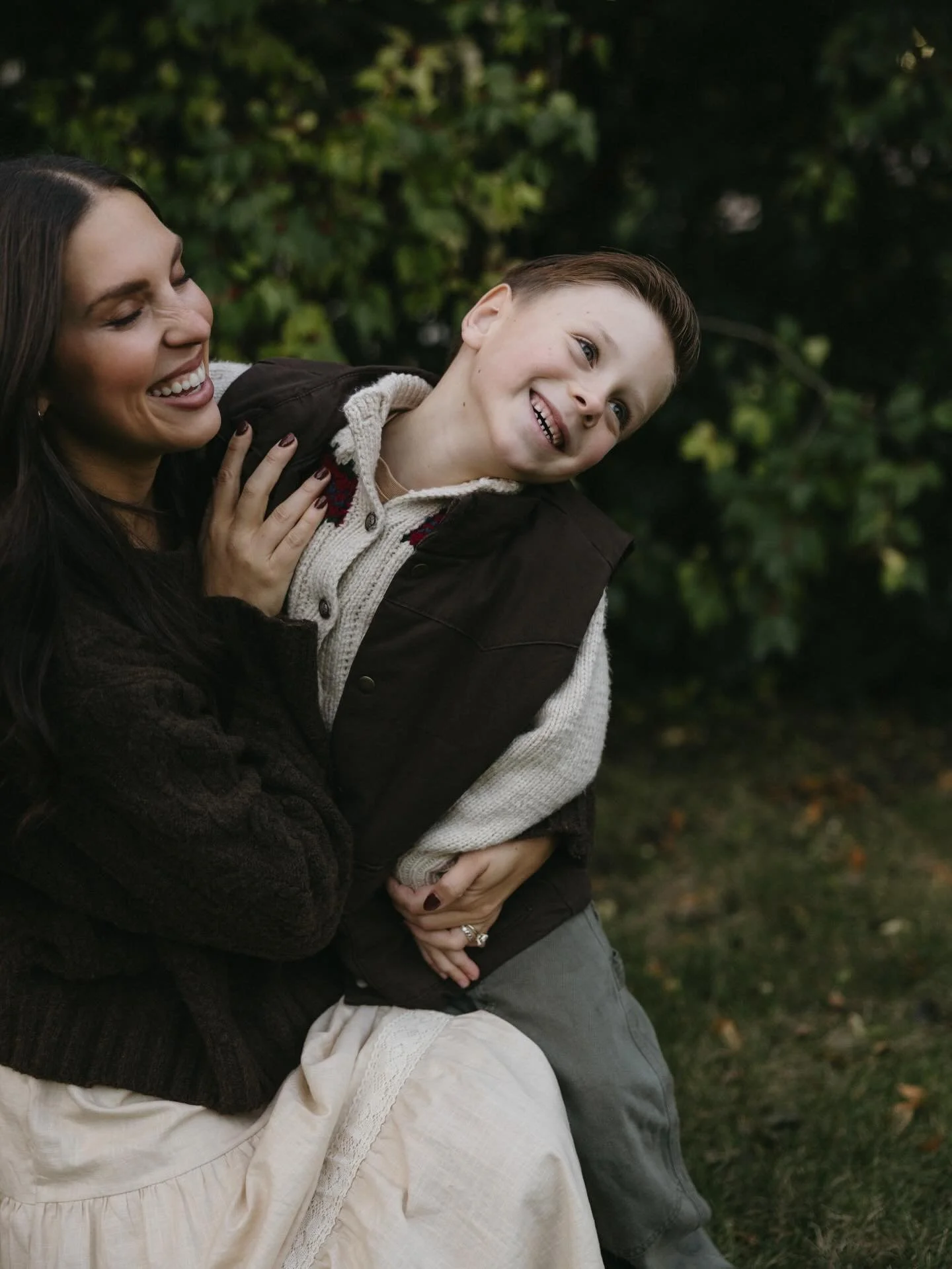 six. the easiest boy to love since the day you were born. theo christopher i adore every single thing about you. you are the most easy going, fun loving, wicked smart, pure and bright soul. happy birthday perfect boy. 🪀