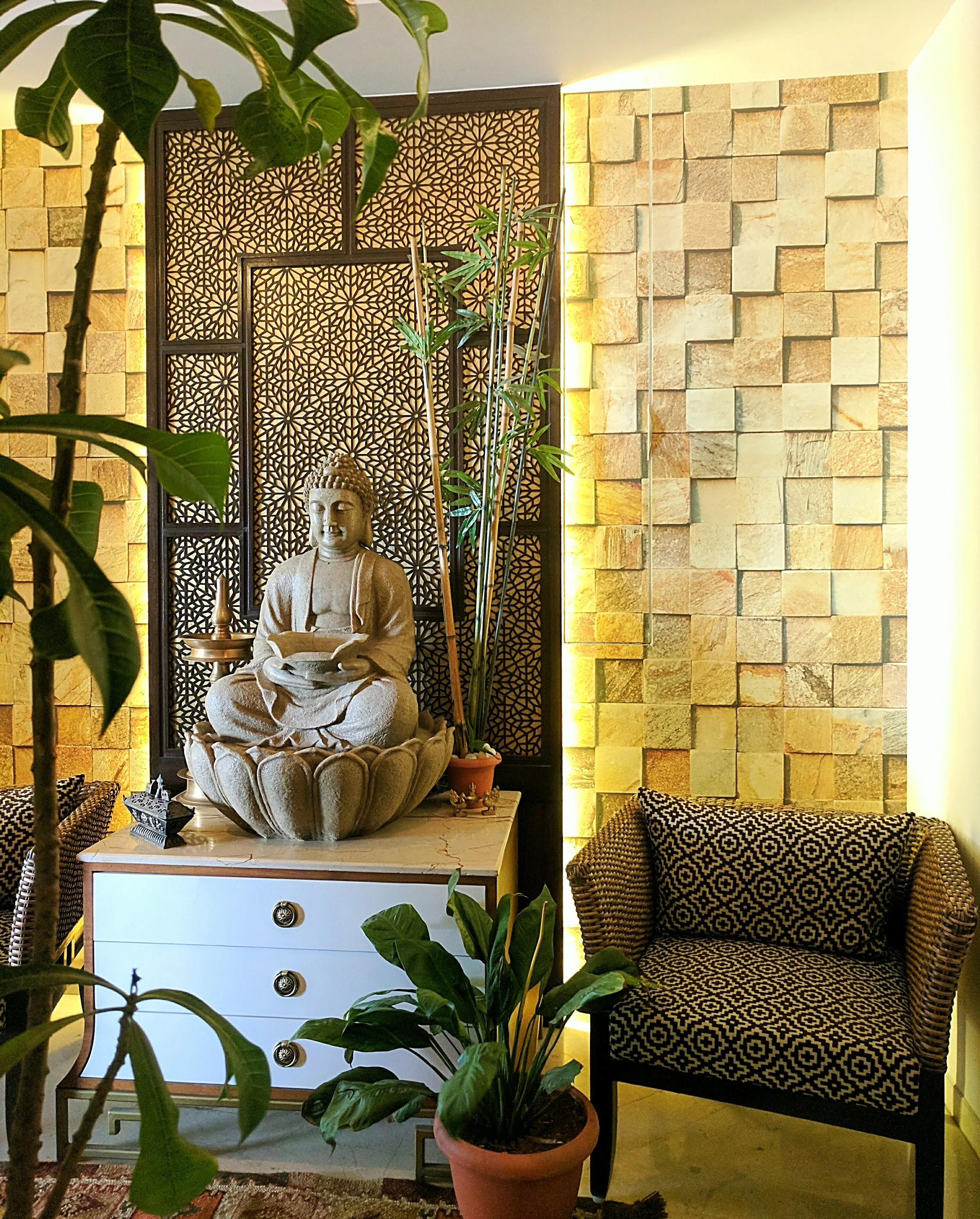   How calming is this entryway?? I definitely feel zen just looking at it! Rittika definitely needs no introduction, she’s a real desi decorista in every sense. Drop by her blog or i   nstagram profile   , and keep up with all the design advice she puts out there everyday.  
