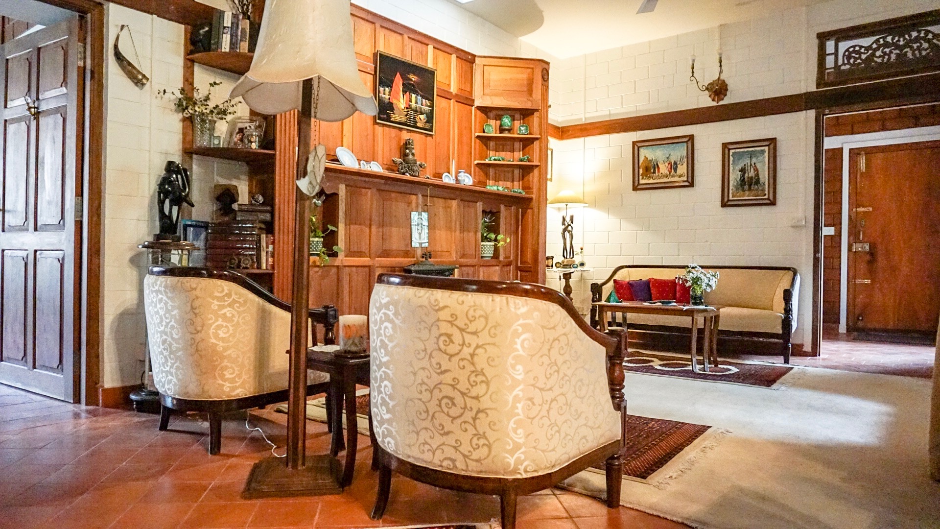 A Modern Rustic Bungalow in Kodagu Filled With Antique Treasures, Four ...