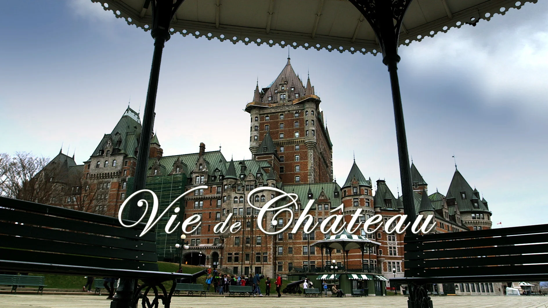 Vie de Chateau titre_Bill Stone copy.jpg
