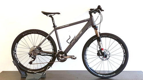 Comp-650B.png