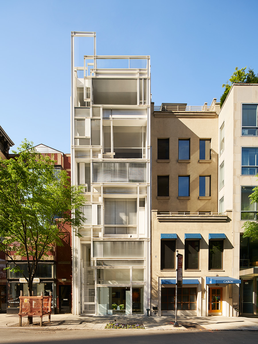 Photography by Annie Schlecter, courtesy the Paul Rudolph Heritage Foundation