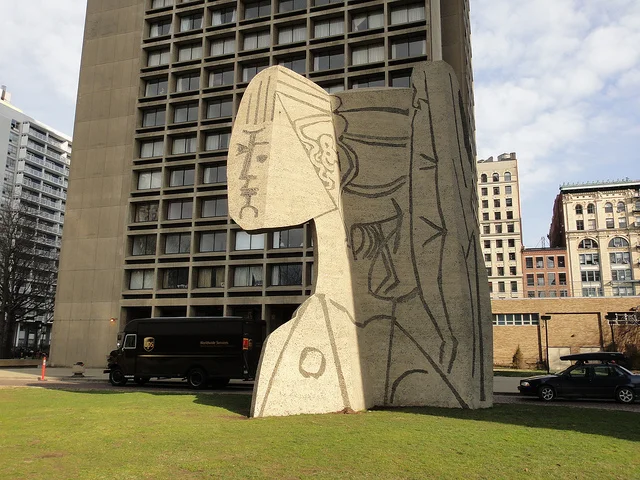 Picasso’s “Bust of Sylvette” sculpture in New York City’s Greenwich Village. Image courtesy of Art Nerd New York