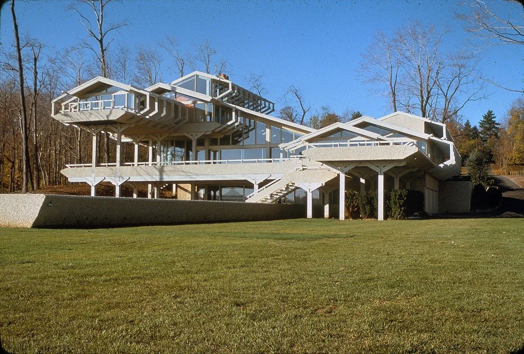 The Deane Residence in Kings Point, NY, designed by Paul Rudolph (1969).