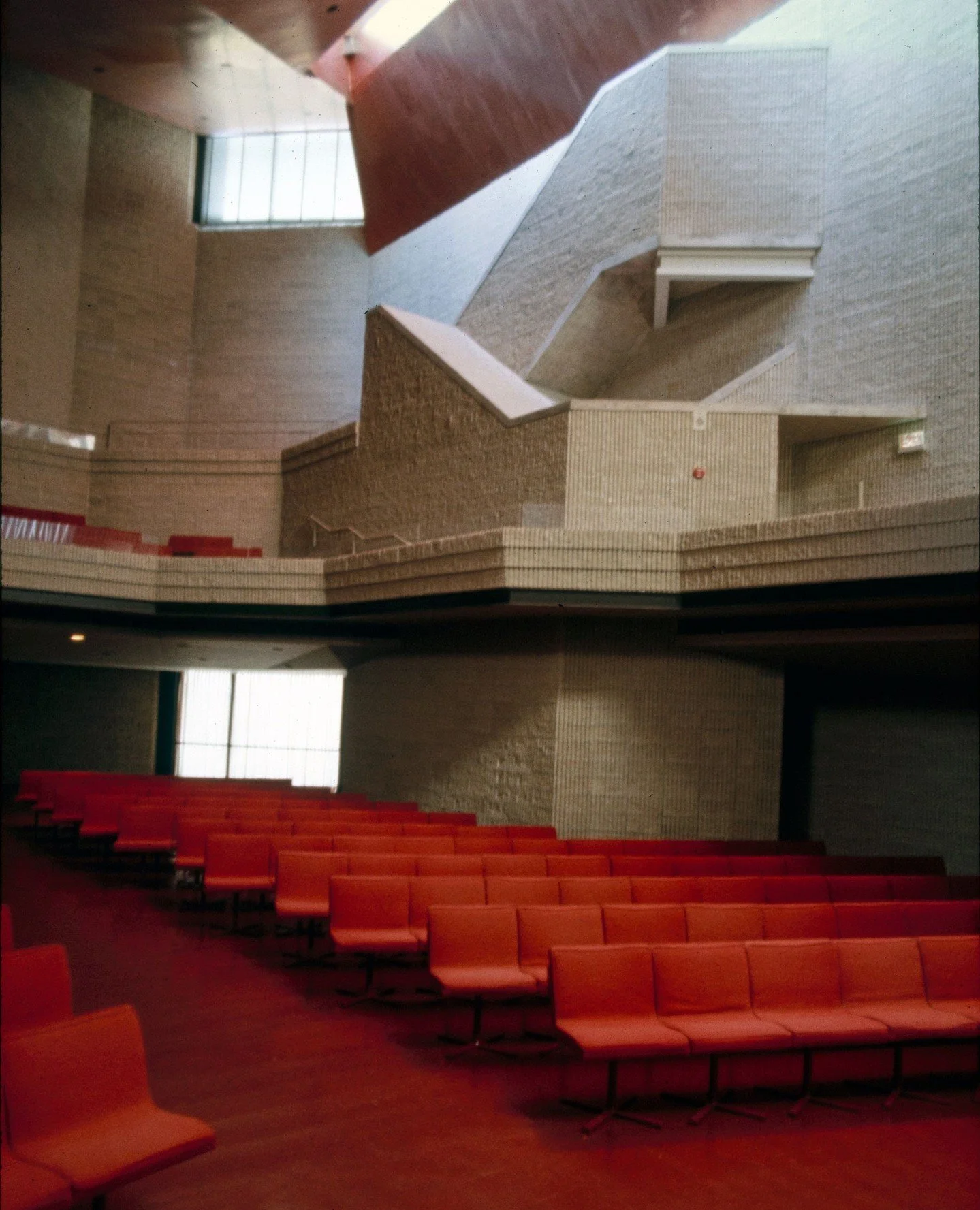 The First Church of Boston, designed by Paul Rudolph (1968).