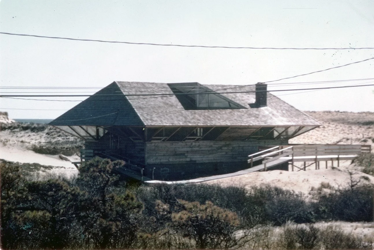 The Arthur and Carole Green Residence in Amagansett, New York designed by Andrew Geller in 1968. The home has been restored by the current owners who replaced almost every piece of wood in the original design.⁠
⁠
#andrewgeller