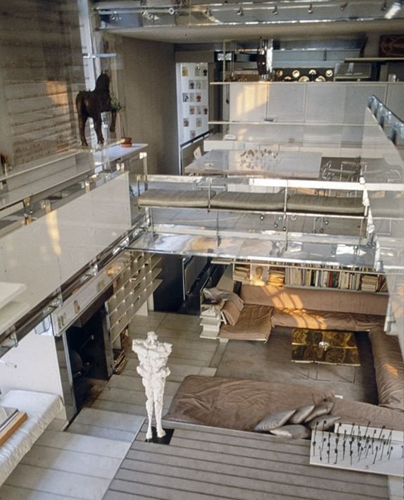 The final design of Paul Rudolph's residence at 23 Beekman Place in New York, New York, designed by Rudolph in 1977. ⁠
⁠
"It is easily one of the most amazing pieces of modern urban domestic architecture produced in this country, a structure pac