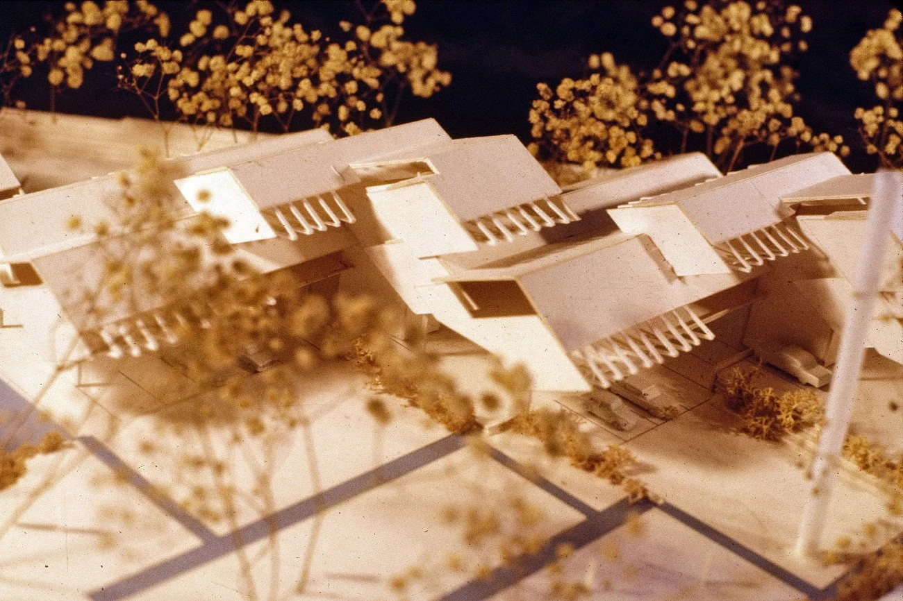 Model of the unbuilt Central Suffolk Office Park project in Islandia, New York designed by Paul Rudolph in 1970.⁠
⁠
#paulrudolph