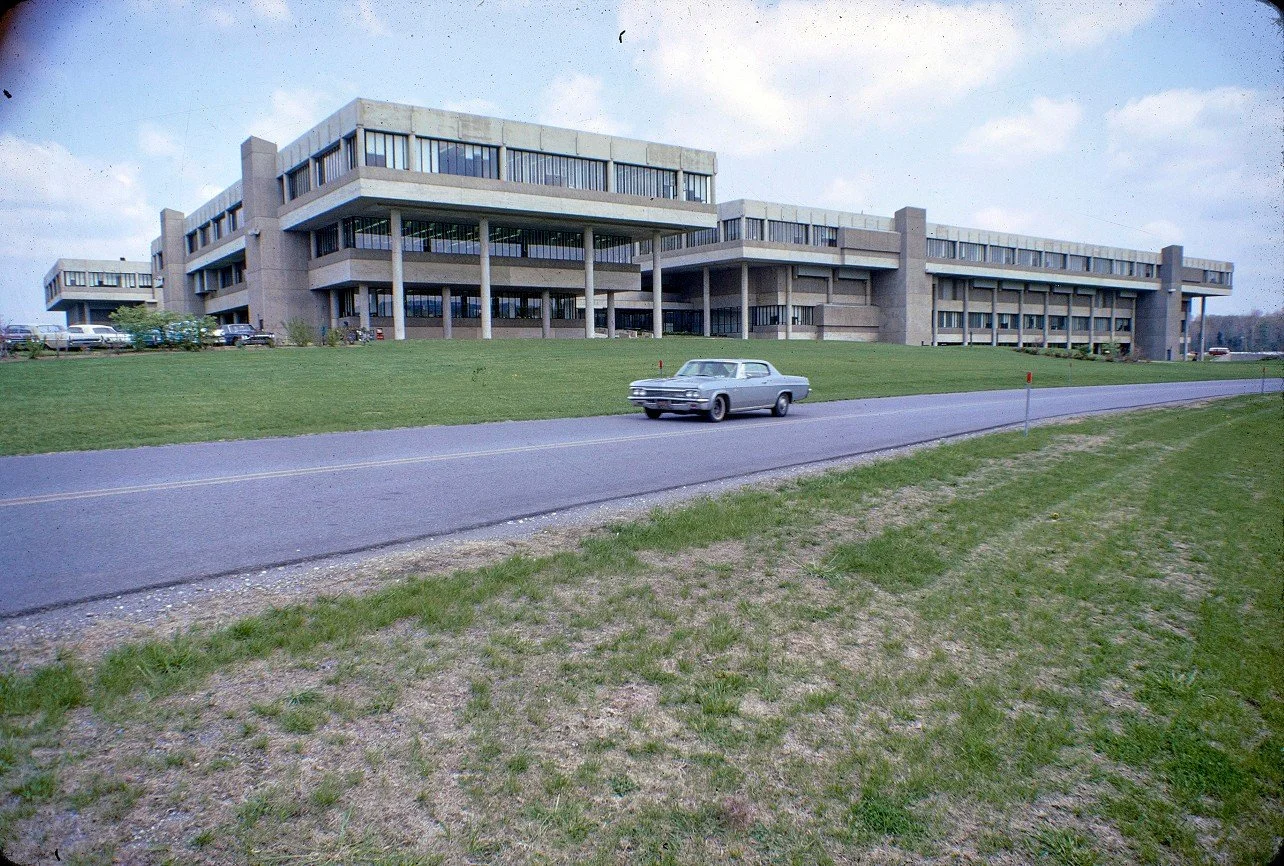 The IBM Research Building in East Fishkill, New York designed by Paul Rudolph in 1962. The first photo was taken by Bruce Cunningham-Werdnigg after construction and the other photos taken during a site visit by the Institute in 2010.⁠
⁠
#paulrudolph 
