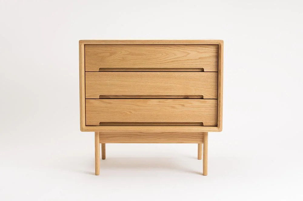 side-chest-01-1.jpg