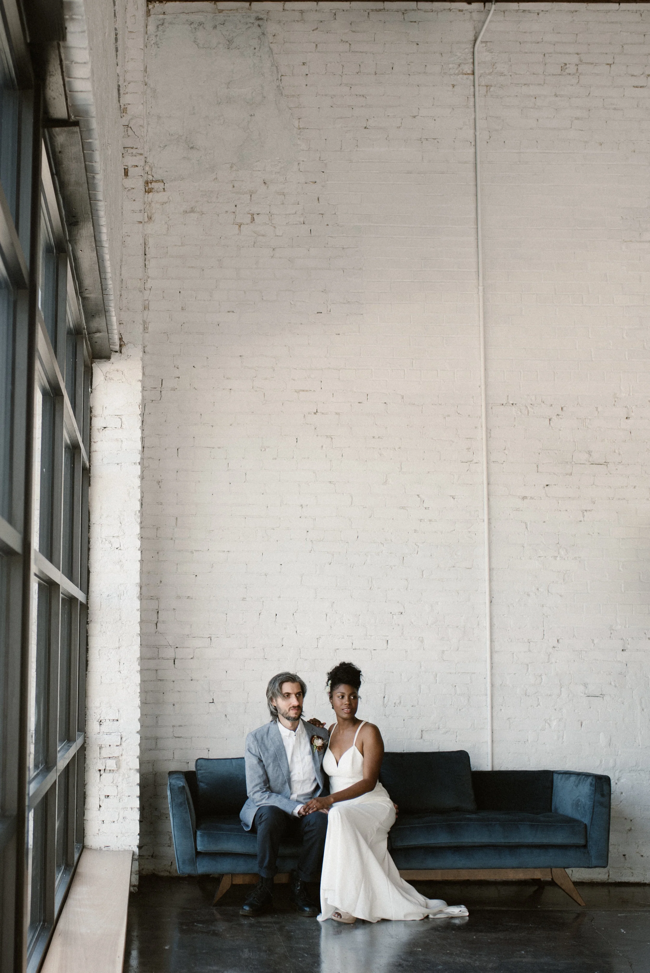 haus-820-minimal-editorial-wedding-styled-shoot-9.jpg