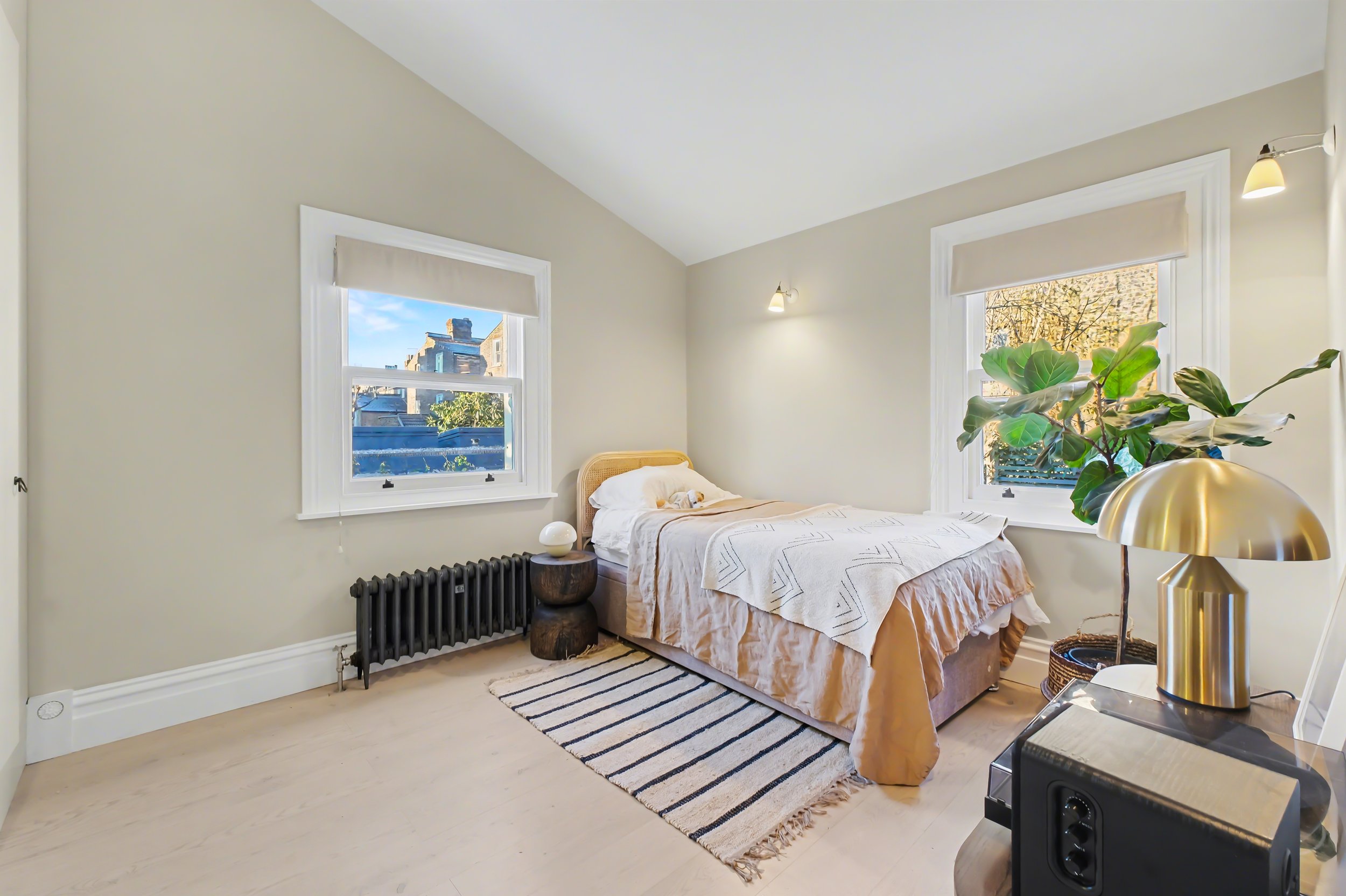 Flat 2, 31 Cressida Road N19 3JN-No Watermark-1.jpg