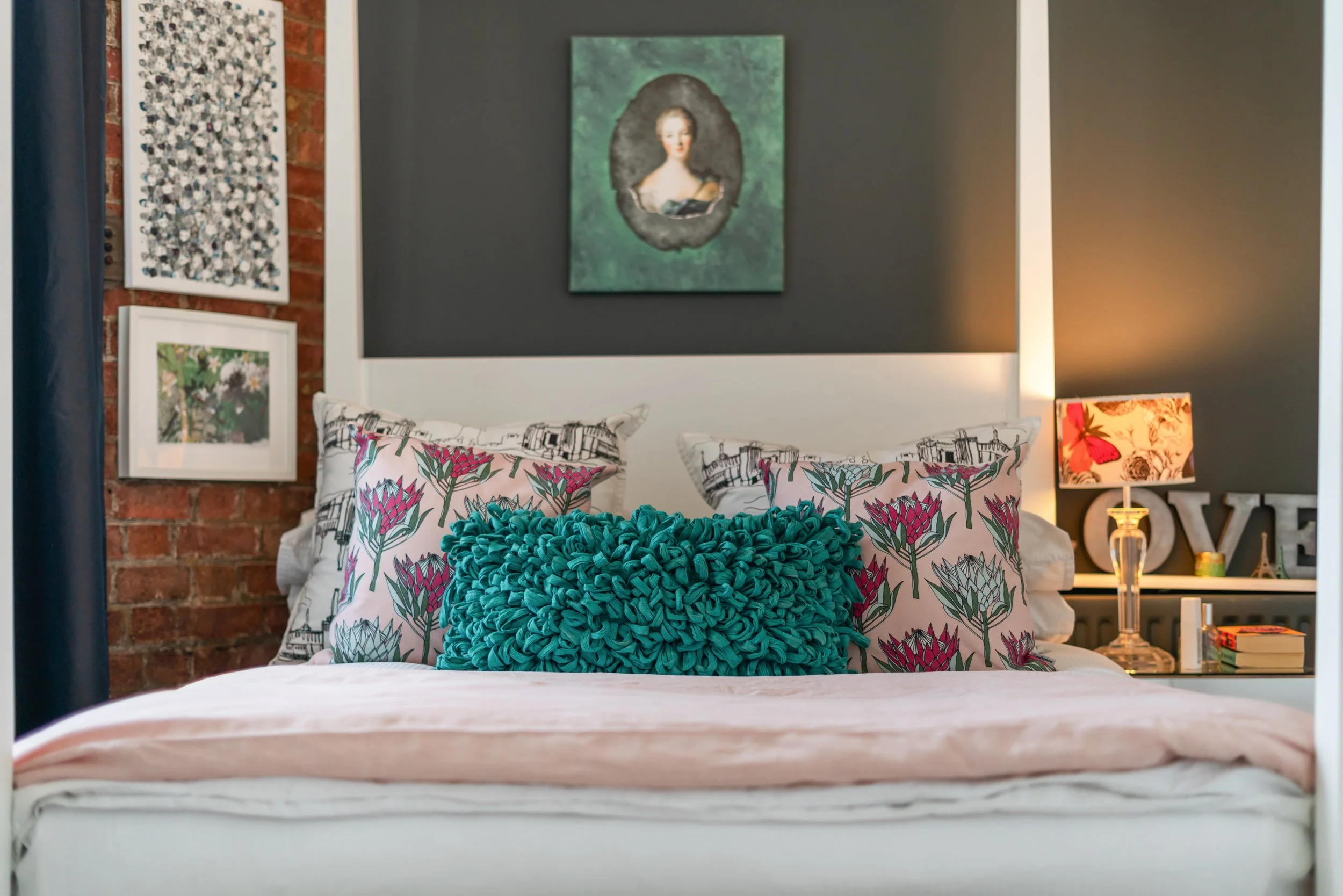 15 Indigo Mews N16 9AE-No Watermark-5.jpg