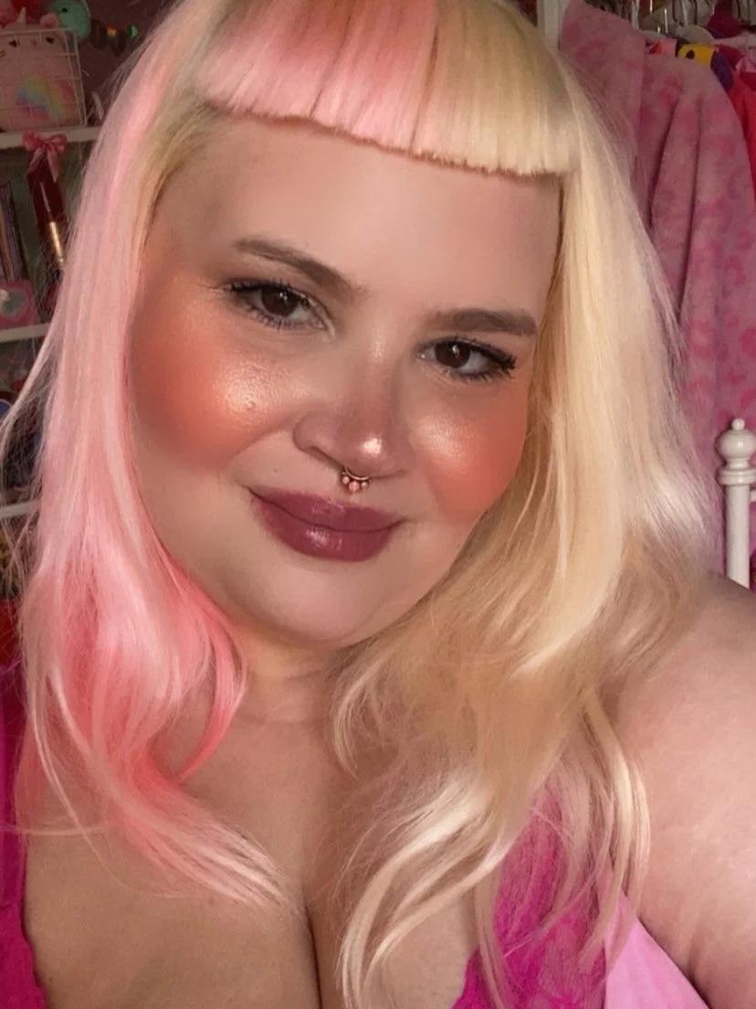 37 ✨&nbsp;thank you so much for signing my birthday guest book, sending cute cards + gifts, &amp; all the happy birthday wishes 💕💖

i hope this upcoming year is full of magic &amp; joy &amp; ease, friendship (new &amp; old), community, &amp; care ?