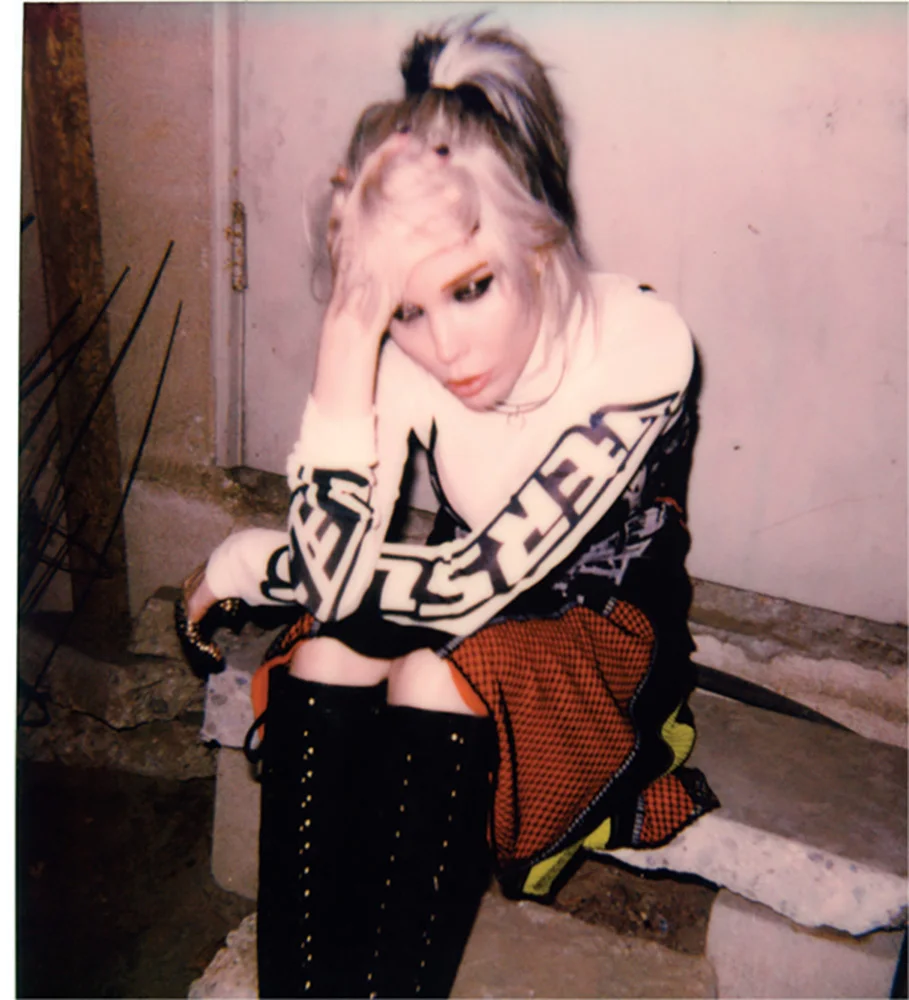 Interview US Dec/Jan 2018 <p> Alice Glass photographed by: Cameron McCool<p>Styled by: Andreas Kokkino<p>Fashion Assistant: Kyle Ursin