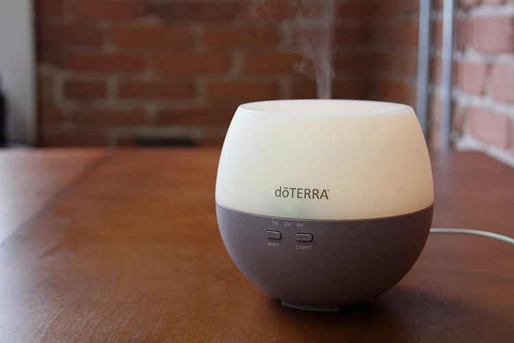 doTERRA_Petal-Diffuser_web-1.jpg