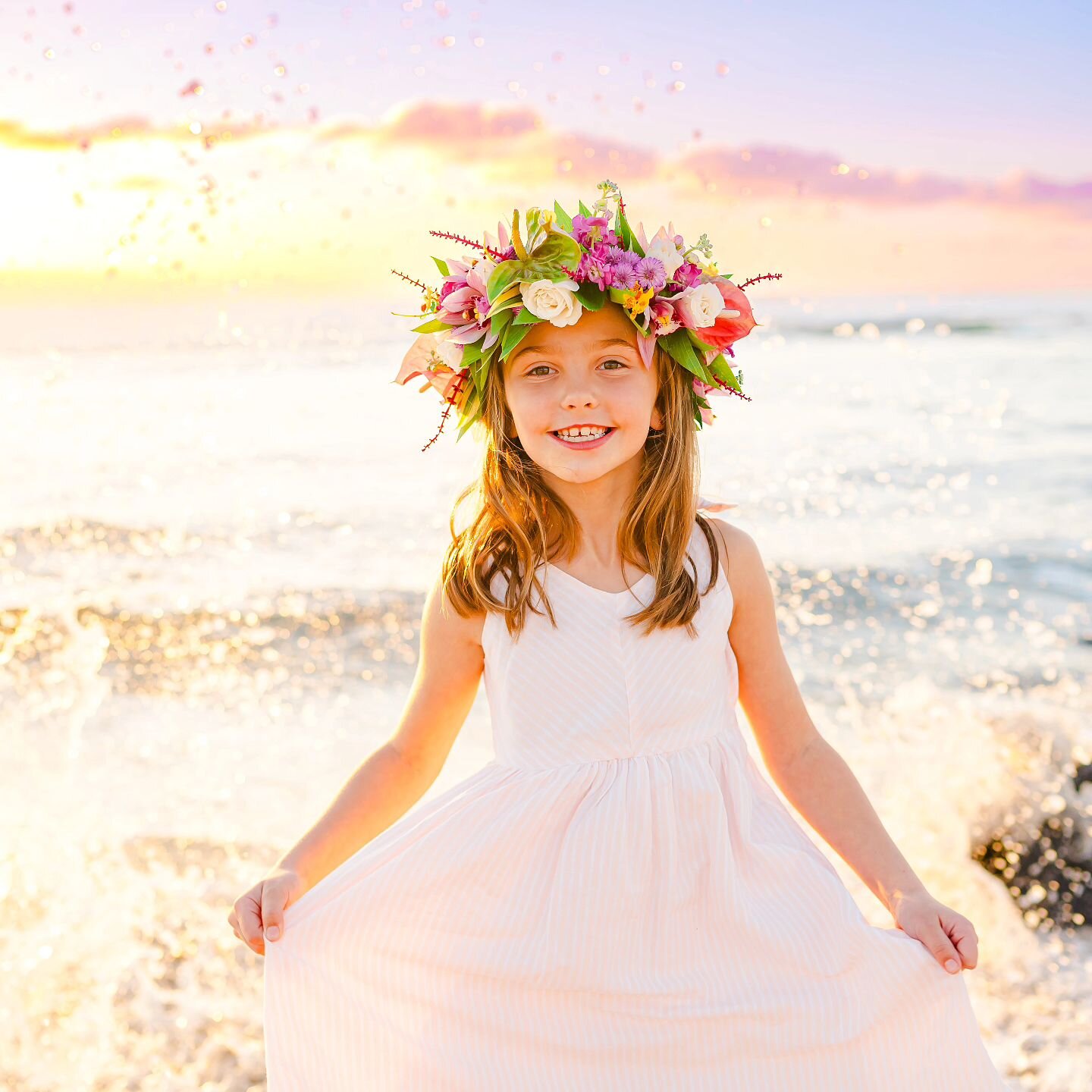 Capturing the pure magic of childhood on the sun-kissed shores of Hawaii 🌺

 This little ray of sunshine is rocking her vibrant flower crown and soaking up every moment of beach bliss. Moments like these remind me why I love what I do &ndash; captur