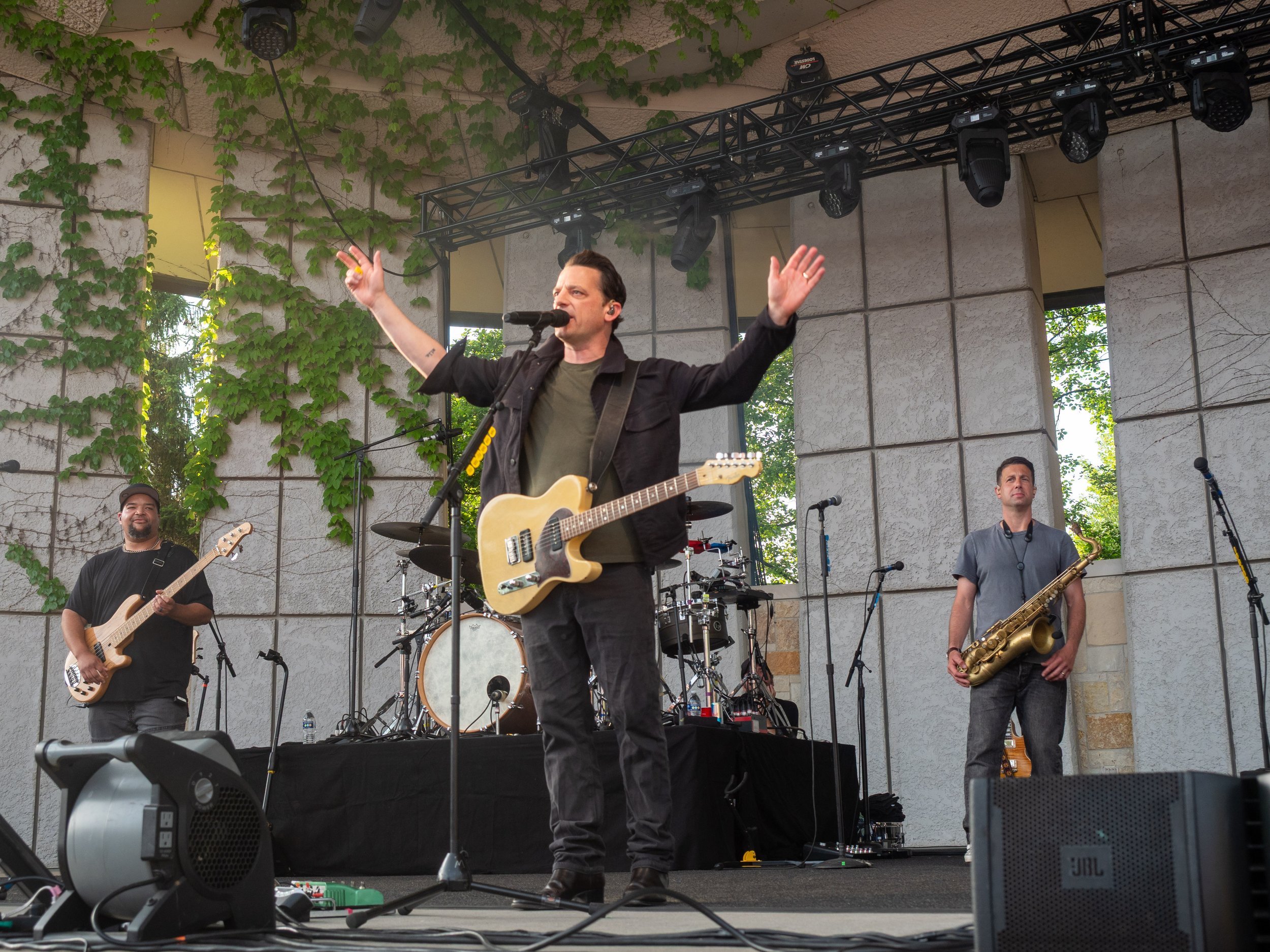 Pernikoff Brothers and O.A.R. at Frederik Meijer Gardens - 5-27-26