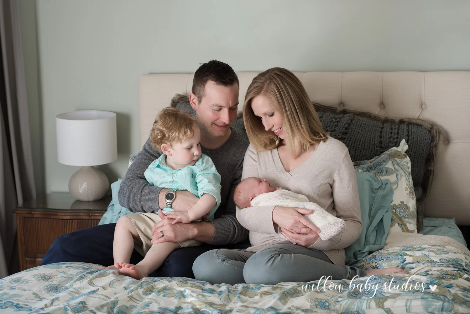 jamaica_plain_newborn_photography-03.jpg