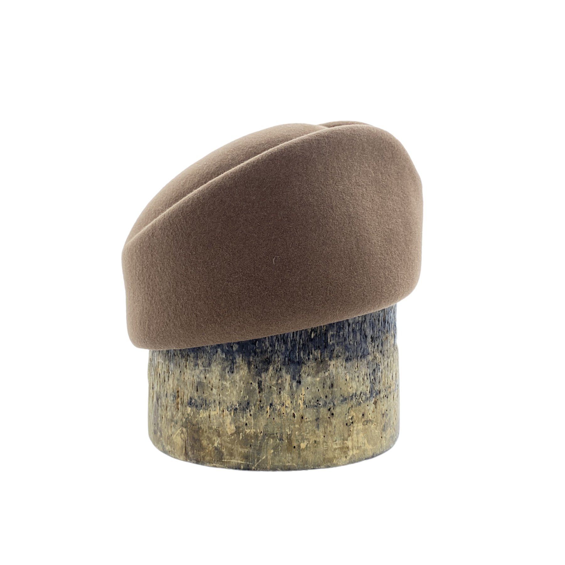 Chapeau-Montréal-Blackburn et Raymond-Hat-Pillbox