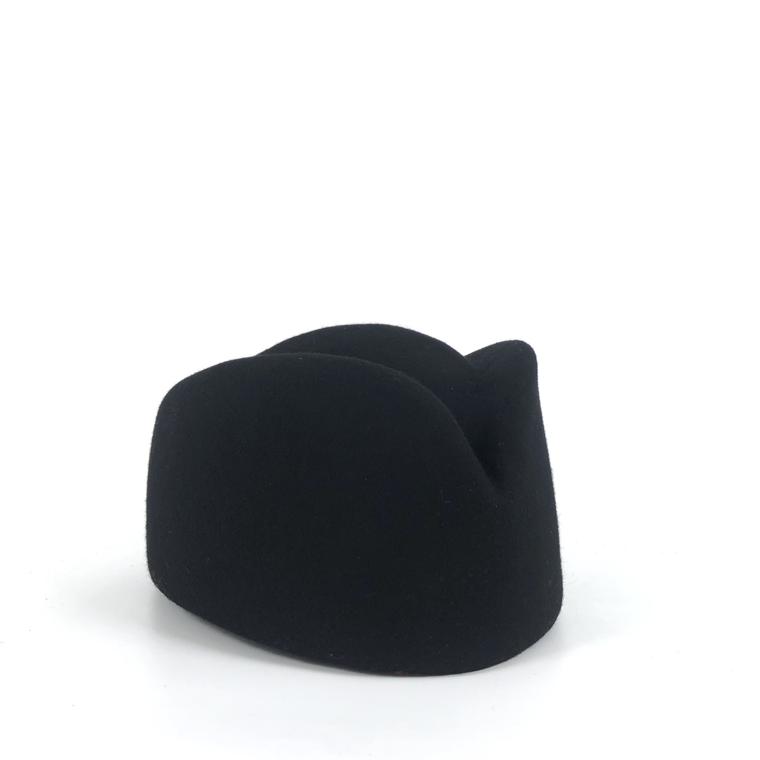 Chapeau-Montréal-Blackburn et Raymond-Hat-Pillbox