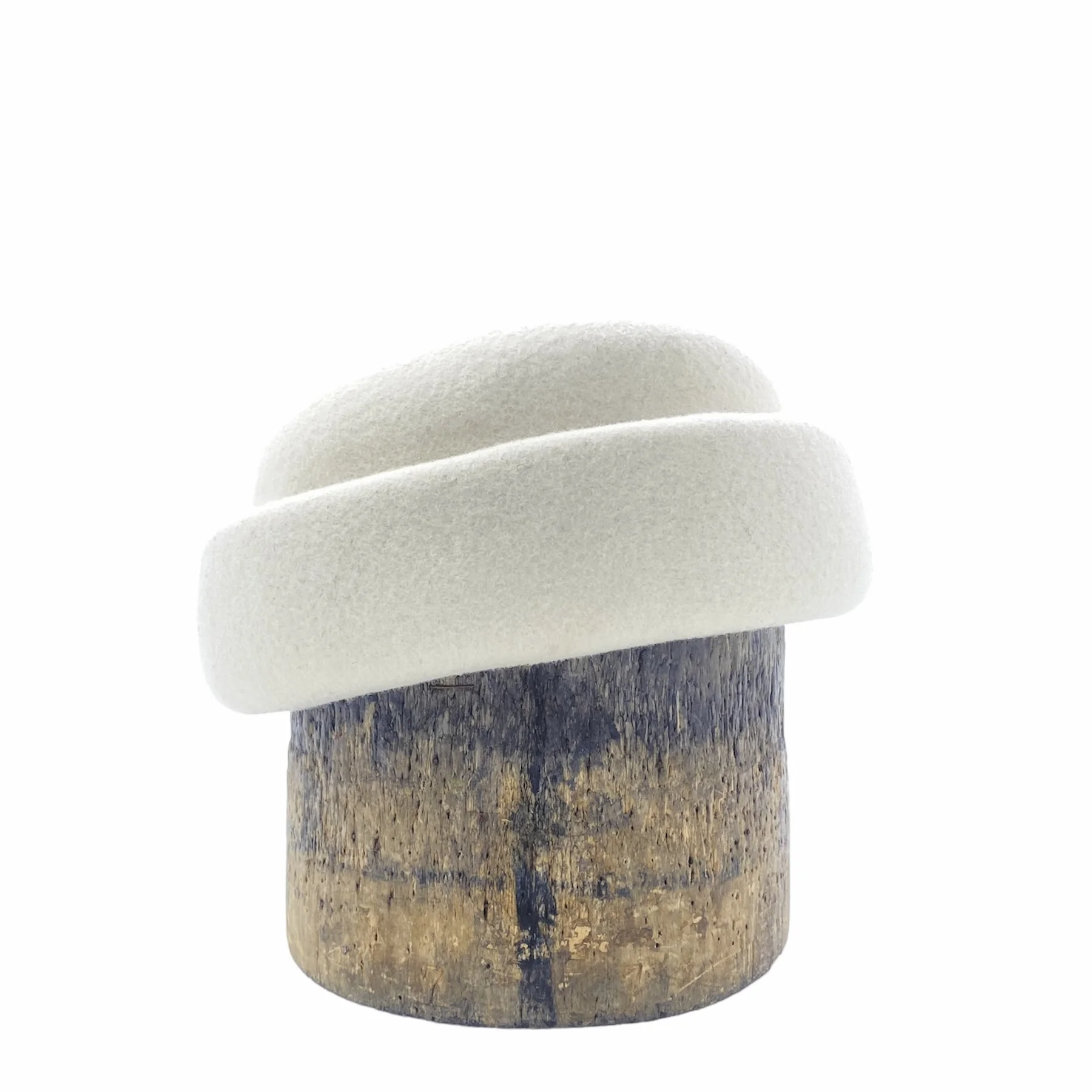 Chapeau-Montréal-Blackburn et Raymond-Hat