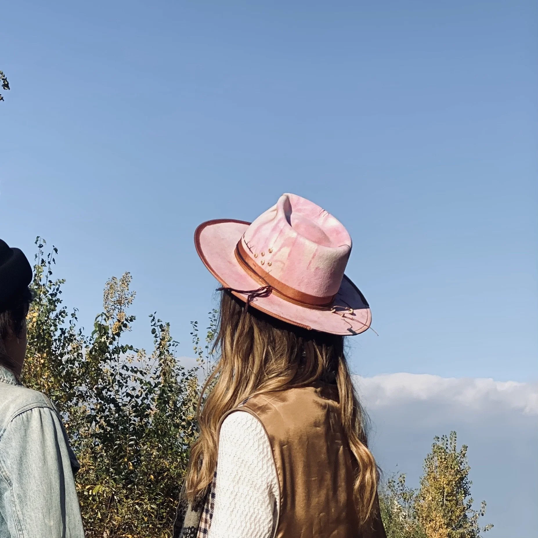 Chapeau-Montréal-Blackburn et Raymond-Hat