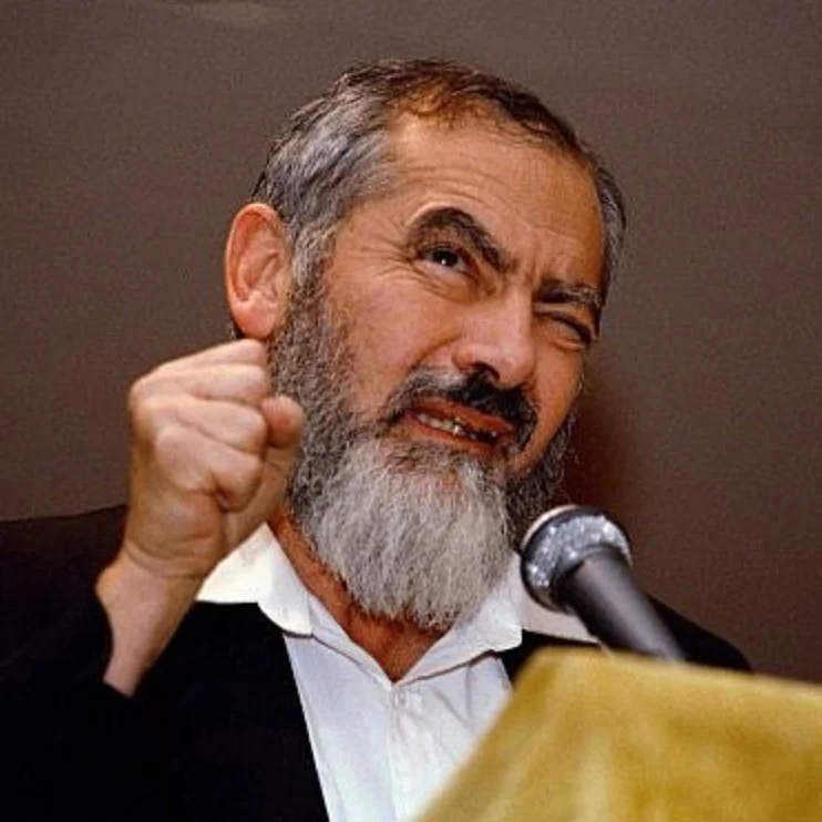 Meir Kahane addresses a gathering at the Silver Springs Jewish Center in Maryland, October 27, 1988. (AP Photo/Doug Mills